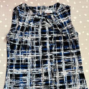 Calvin Klein women’s suiting - Pleated Front Crew Neck Sleeveless Top